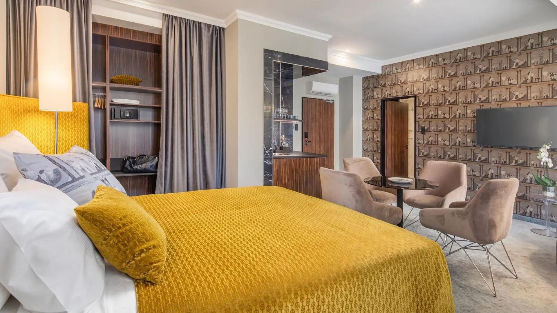 Mamaison Hotel Chain Bridge 부다페스트